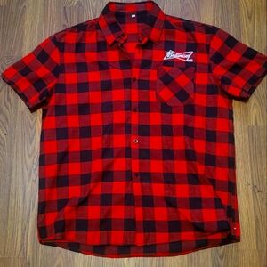 Budweiser button up top t-shirt size L western Black & Red plaid Rugged Outdoor